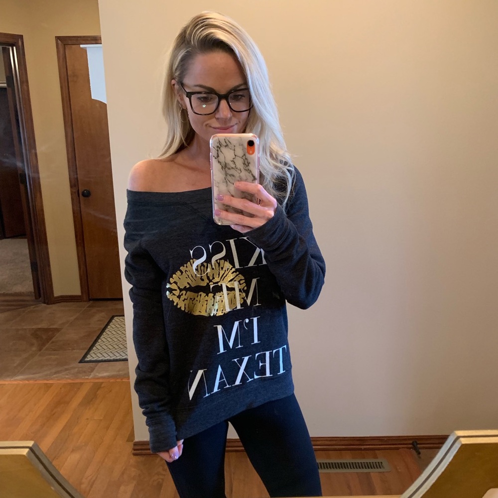 RiffRaff Kiss Me I’m Texan Sweatshirt 💋